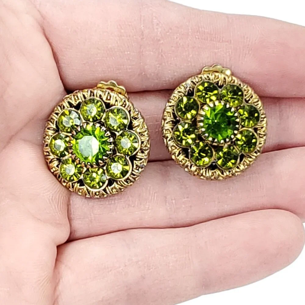 Vintage Rhinestone Earrings Green Gold Tone Round Clip On 7/8
